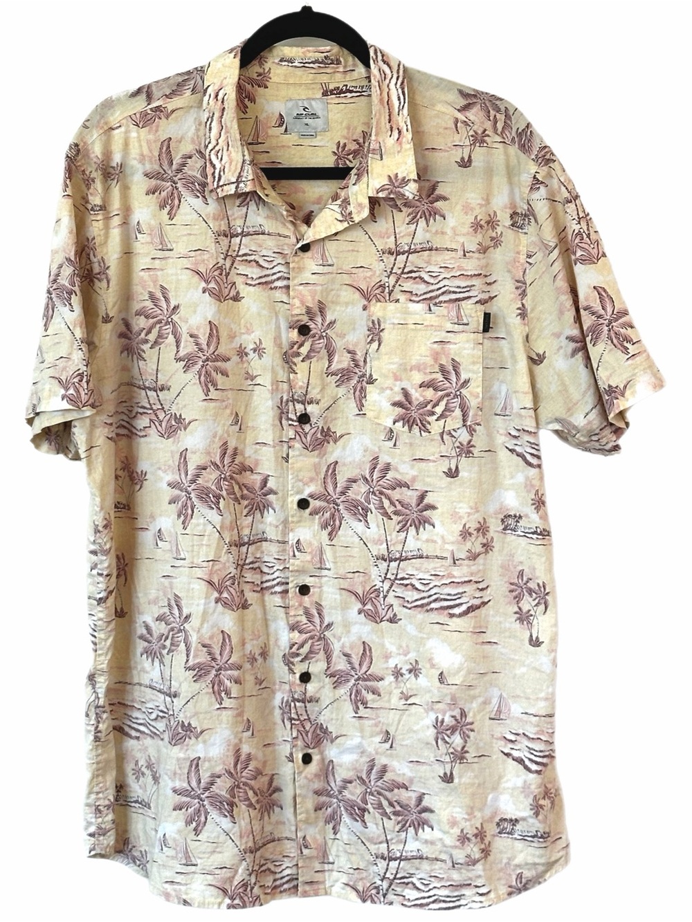 Rip Curl Men’s Short-Sleeve Tropical Print Button Down Shirt